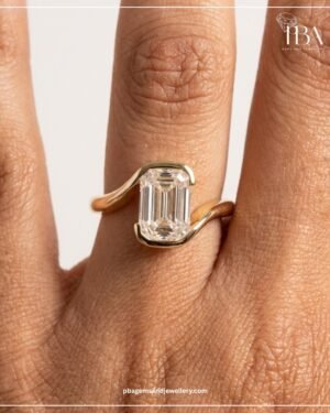 925 SILVER YELLOW POLISHED EMBREALD MOSSINATE DIAMOND RING