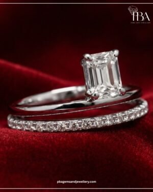 925 SILVER RING WITH MOISSANITE DIAMOND