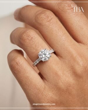 925 SILVER WITH MOSSINATE DIAMOND